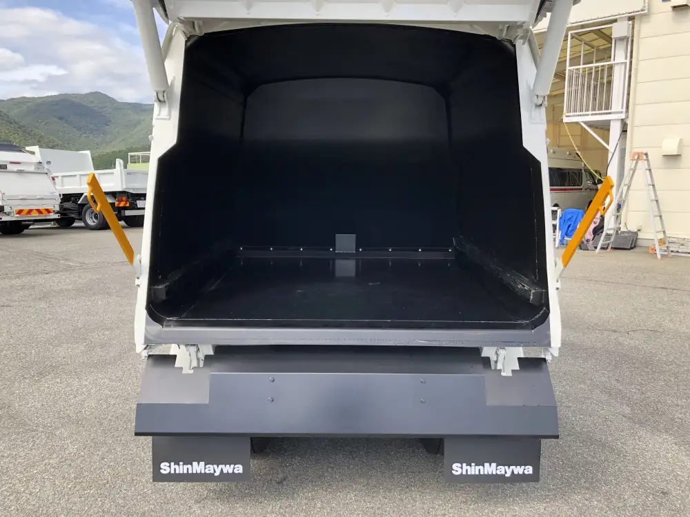 日野 デュトロ 小型 パッカー車 プレス式 2KG-XZU605Xの中古トラック画像4