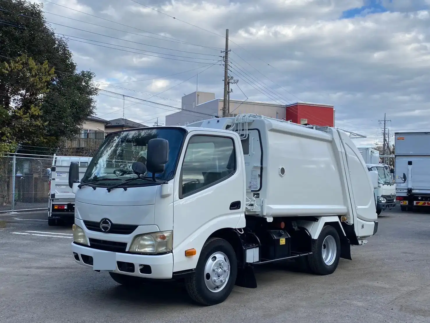 日野 デュトロ 小型 パッカー車 プレス式 TKG-XZU600Xの中古トラック画像1