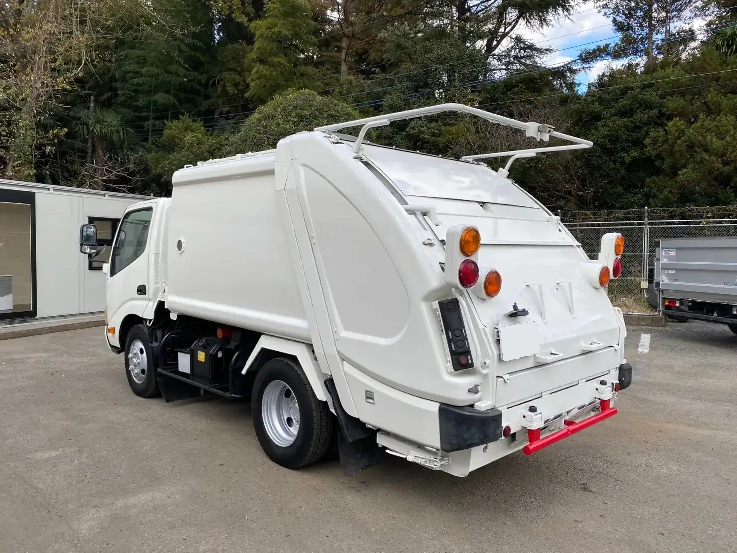 日野 デュトロ 小型 パッカー車 プレス式 TKG-XZU600Xの中古トラック画像4