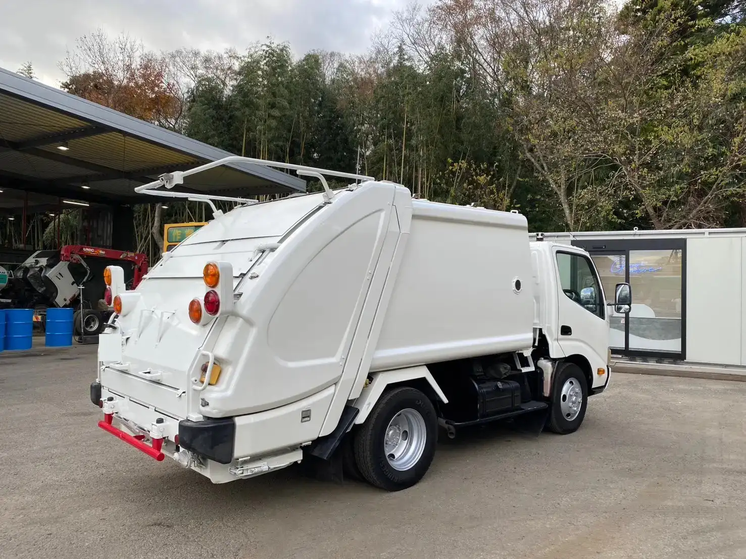 日野 デュトロ 小型 パッカー車 プレス式 TKG-XZU600Xの中古トラック画像3