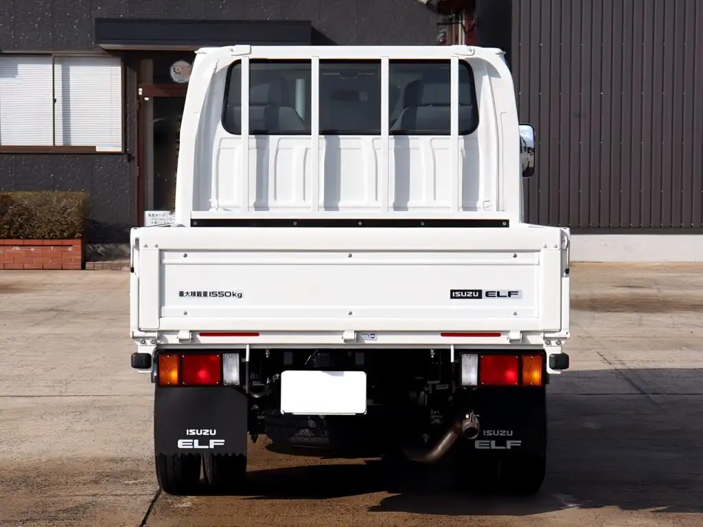 いすゞ エルフ 小型 平ボディ Wキャブ 2RG-NHR88Aの中古トラック画像4