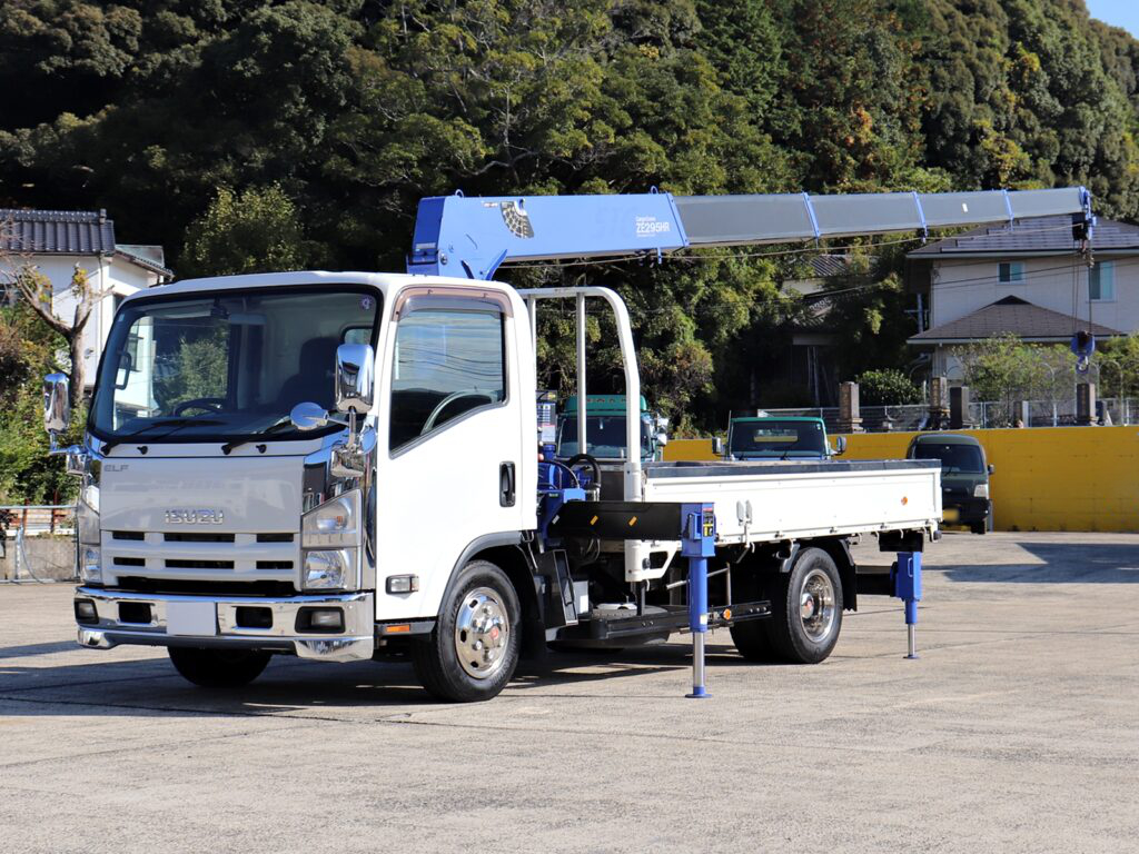 いすゞ エルフ 小型 クレーン付