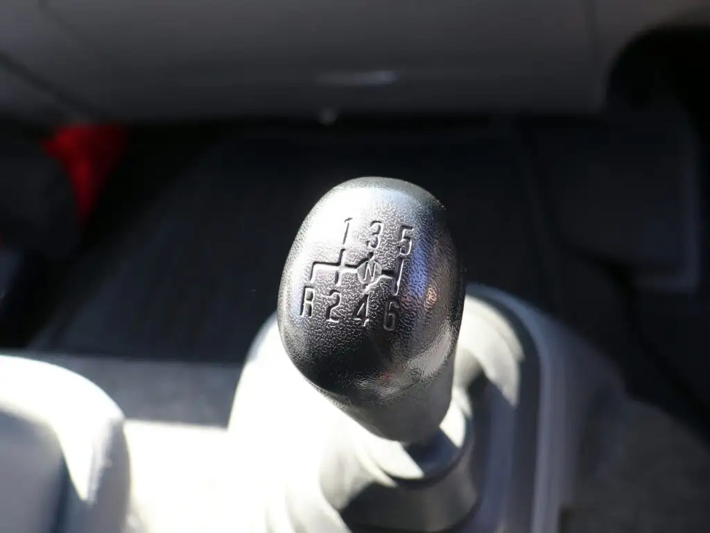 いすゞ フォワード 中型/増トン クレーン付 床鉄板 アルミブロックの中古トラック画像12