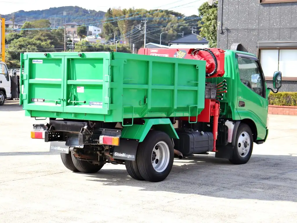 日野 デュトロ 小型 ダンプ 土砂禁 クレーン付きの中古トラック画像2