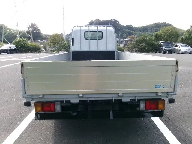 いすゞ エルフ 小型 平ボディ 床鉄板 アルミブロックの中古トラック画像5