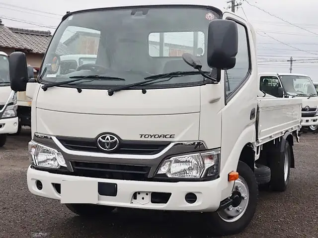 トヨタ トヨエース 小型 平ボディ TPG-XZU605 H29｜画像1