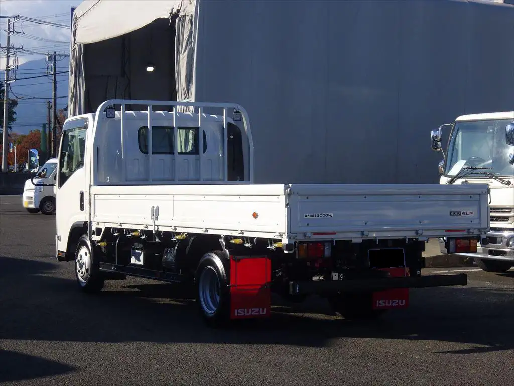 いすゞ エルフ 小型 平ボディ 2TG-NPR88AC R5の中古トラック画像5
