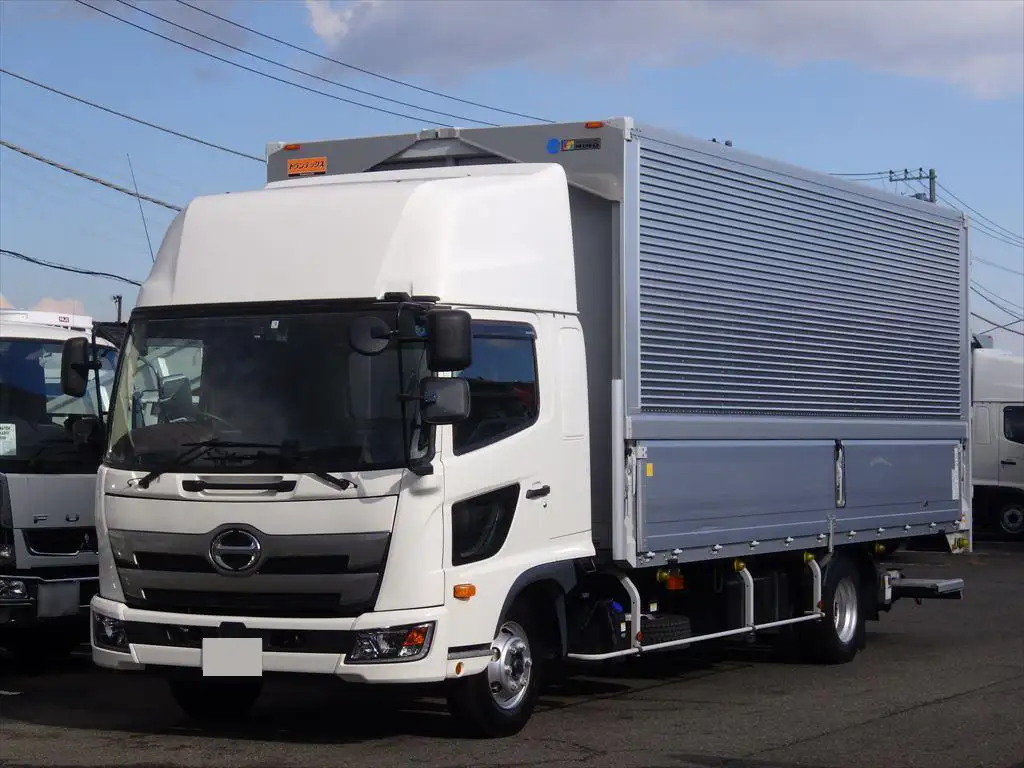 日野 レンジャー 中型/増トン ウイング パワーゲート エアサスの中古トラック画像1