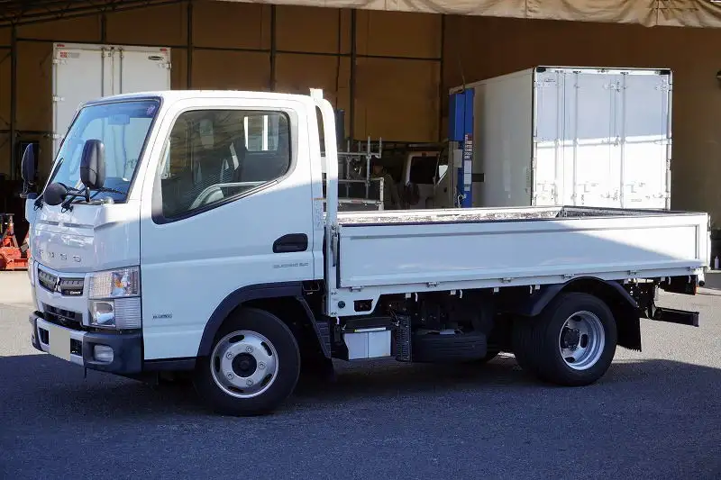 三菱 キャンター 小型 平ボディ TPG-FBA20 H30 の中古トラック【車両No.178734】