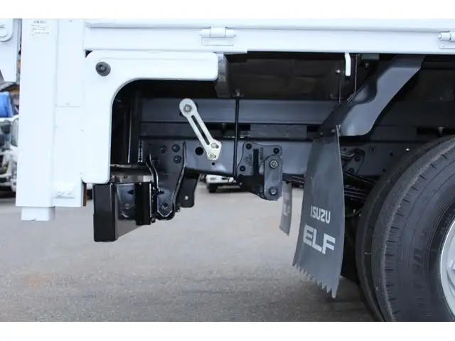 いすゞ エルフ 小型 平ボディ パワーゲート 床鉄板の中古トラック画像像17