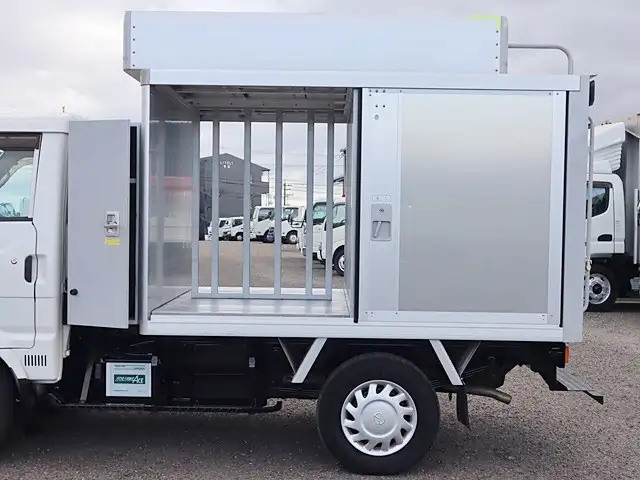 マツダ ボンゴ 小型 アルミバン ボトルカー サイドドアの中古トラック画像7
