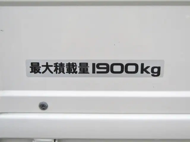いすゞ エルフ 小型 平ボディ Wキャブ 2RG-NJS88Aの中古トラック画像9