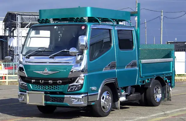三菱 キャンター 小型 平ボディ Wキャブ パワーゲート｜画像1