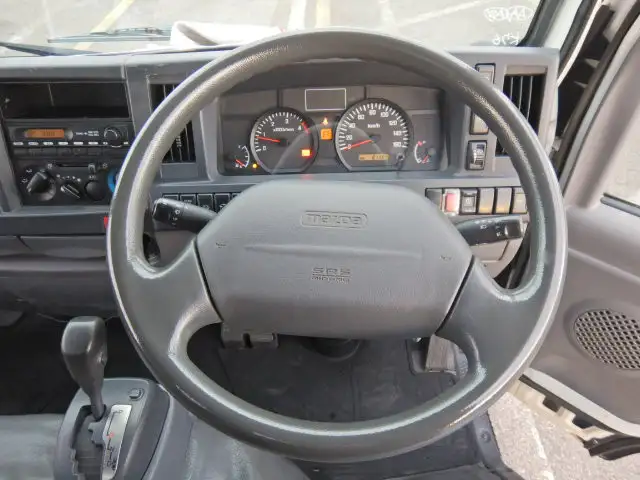 マツダ タイタン 小型 アルミバン TKG-LHR85AN H25の中古トラック画像9