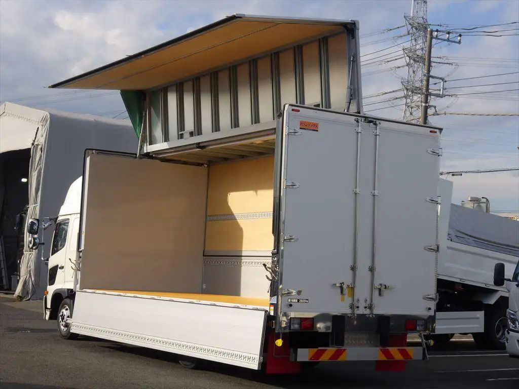 日野 レンジャー 中型/増トン ウイング エアサス ベッドの中古トラック画像5