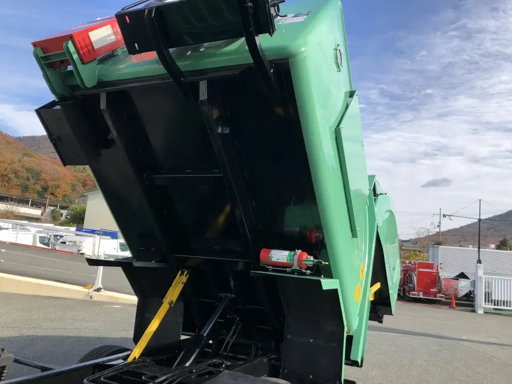 いすゞ エルフ 小型 パッカー車 巻き込み式 回転ダンプ式の中古トラック画像13