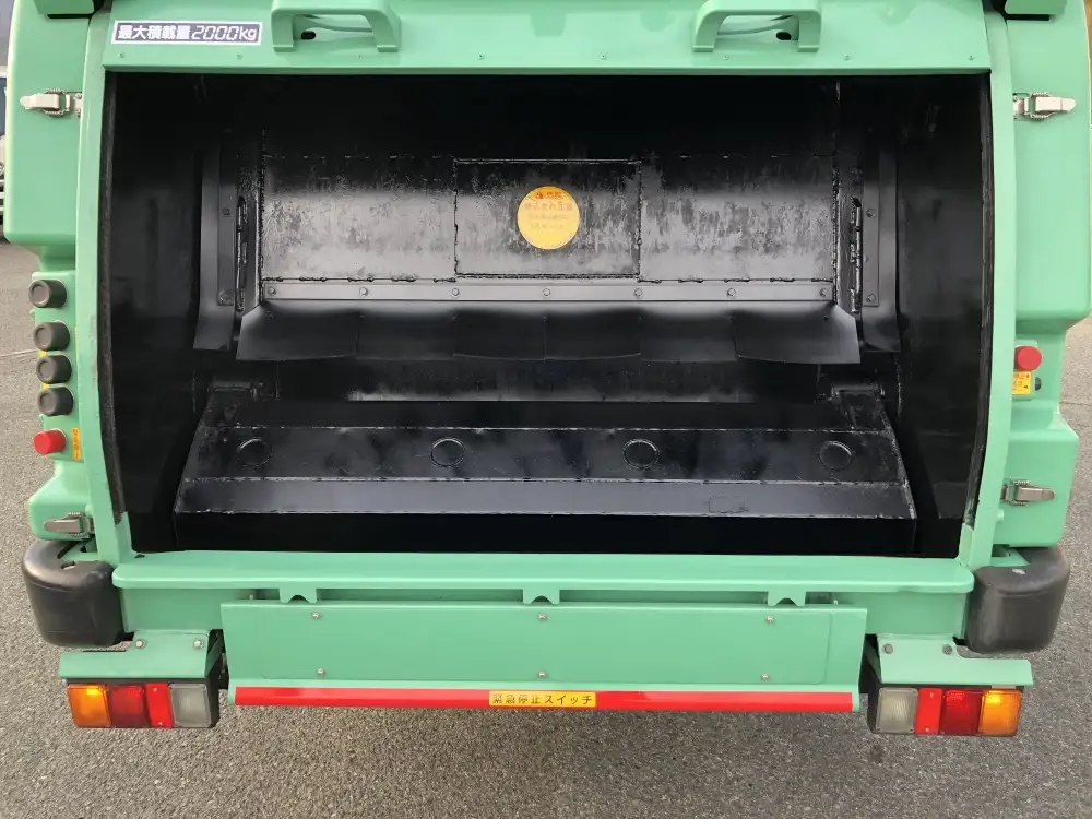 いすゞ エルフ 小型 パッカー車 巻き込み式 回転ダンプ式の中古トラック画像5