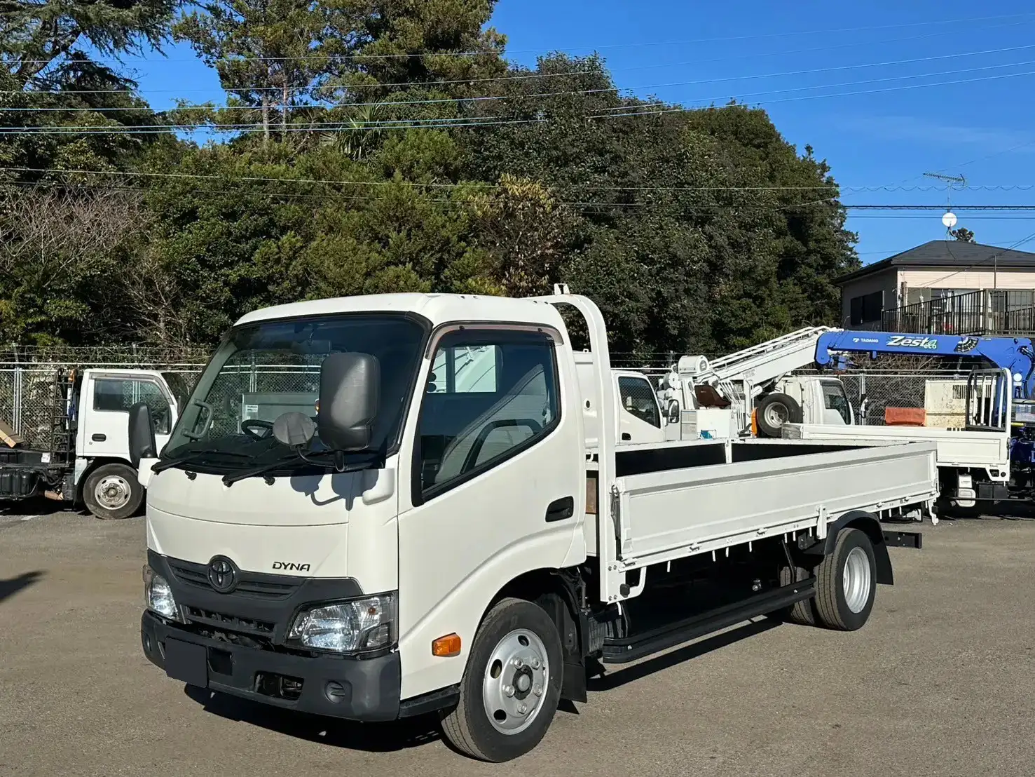 トヨタ ダイナ 小型 平ボディ TKG-XZU655 H30の中古トラック画像1