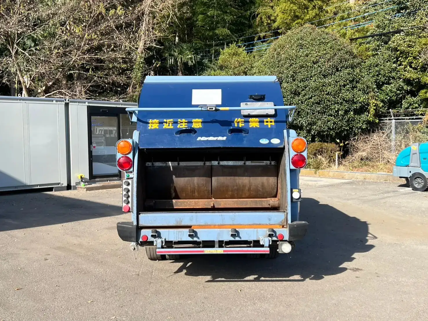 日野 デュトロ 小型 パッカー車 巻き込み式 回転ダンプ式の中古トラック画像7