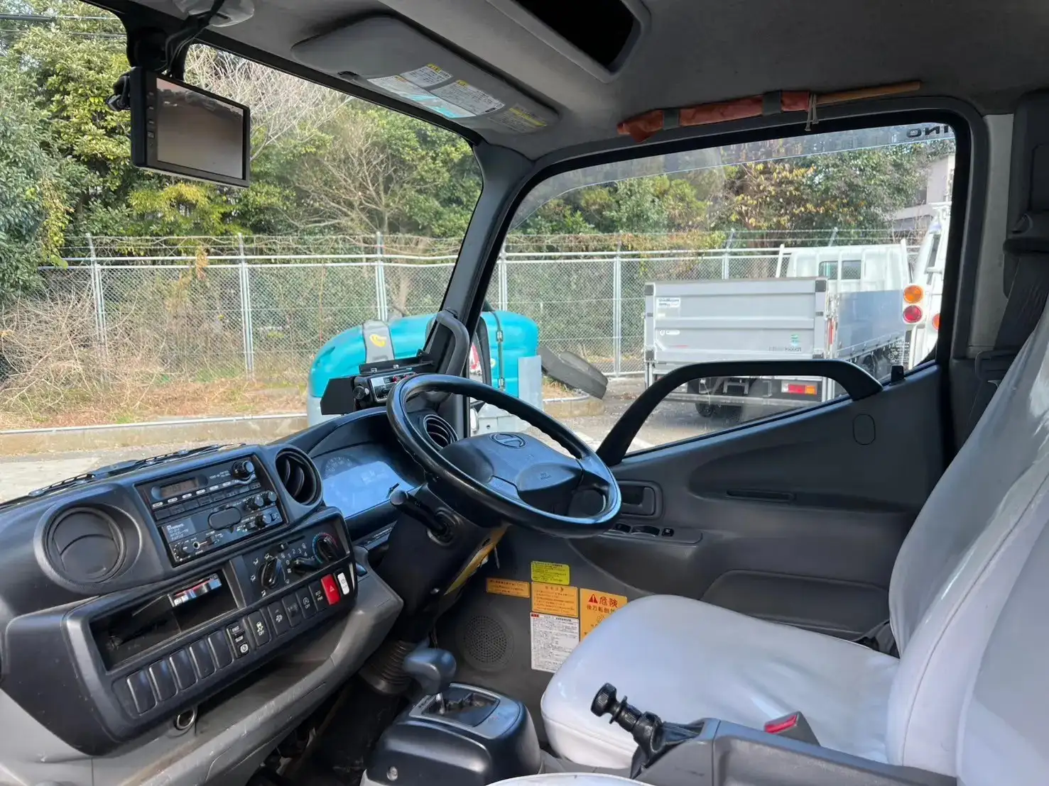 日野 デュトロ 小型 パッカー車 巻き込み式 回転ダンプ式の中古トラック画像13