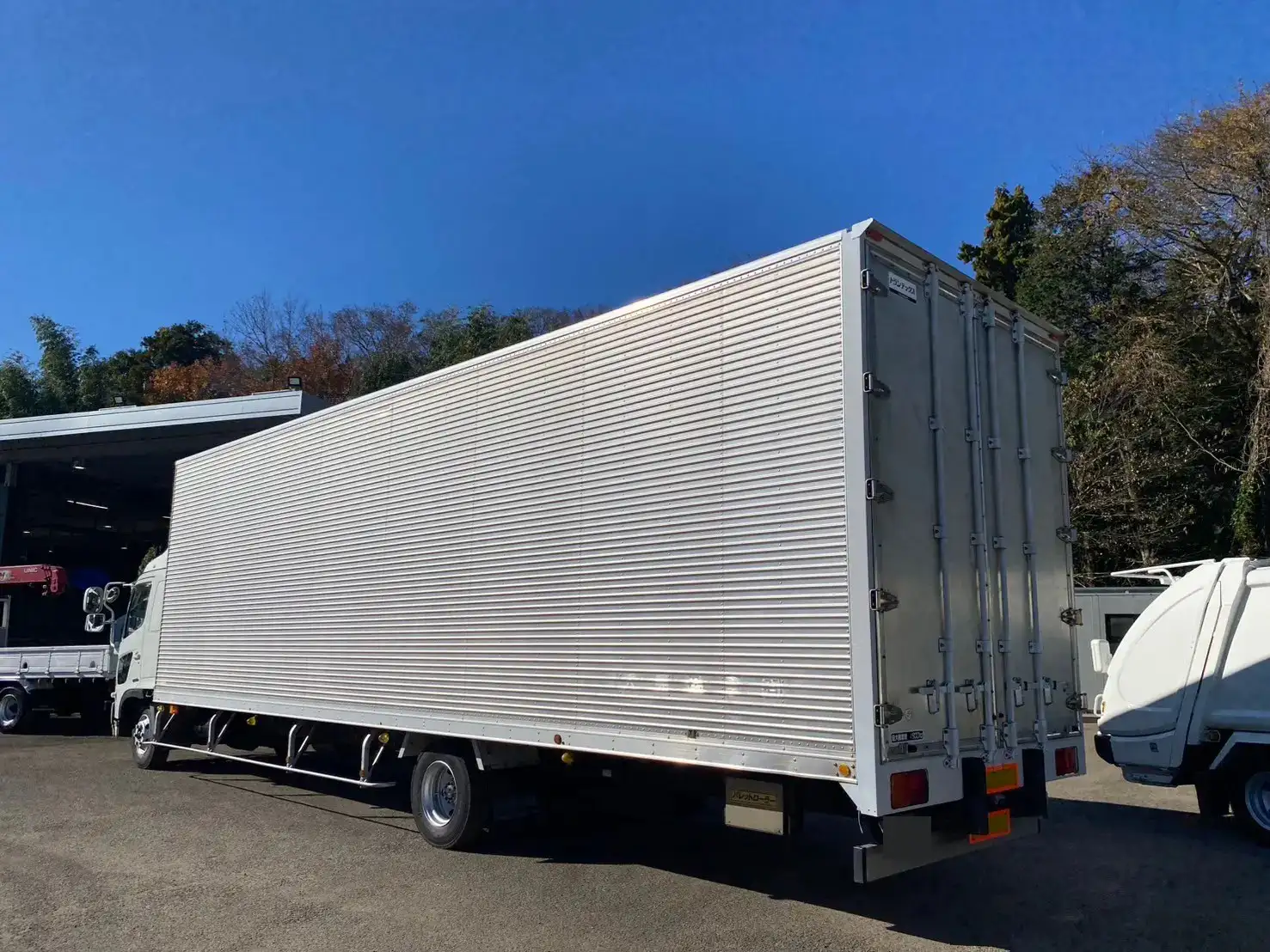 Amazon.co.jp: レトロ車モデルクラシックカー車コレクション金属