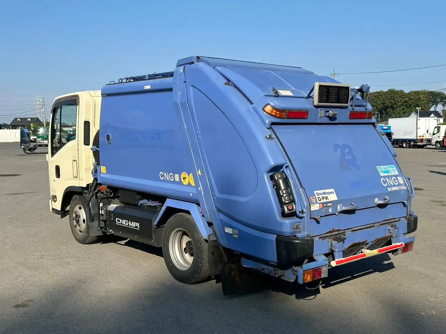 いすゞ エルフ 小型 パッカー車 プレス式 TFG-NMR82ZANの中古トラック画像5