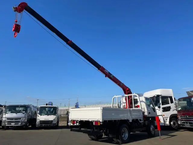 いすゞ エルフ 小型 クレーン付 3段 ラジコンの中古トラック画像6