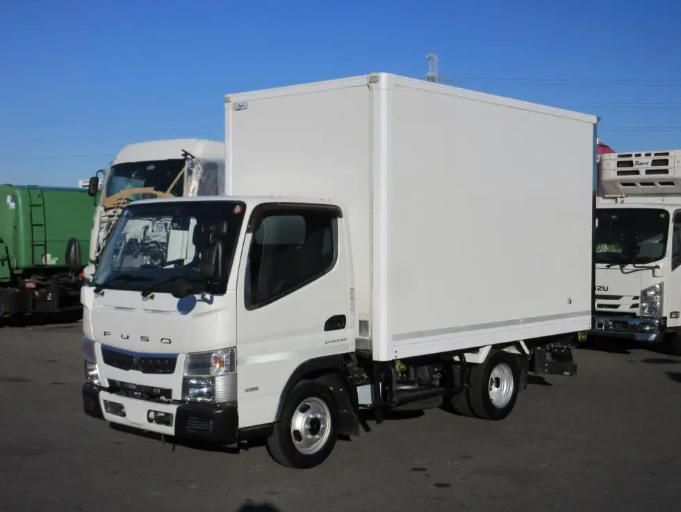 三菱 キャンター 小型 アルミバン  の中古トラック画像1