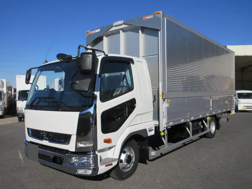 三菱 ファイター 中型/増トン ウイング エアサス ベッドの中古トラック画像1