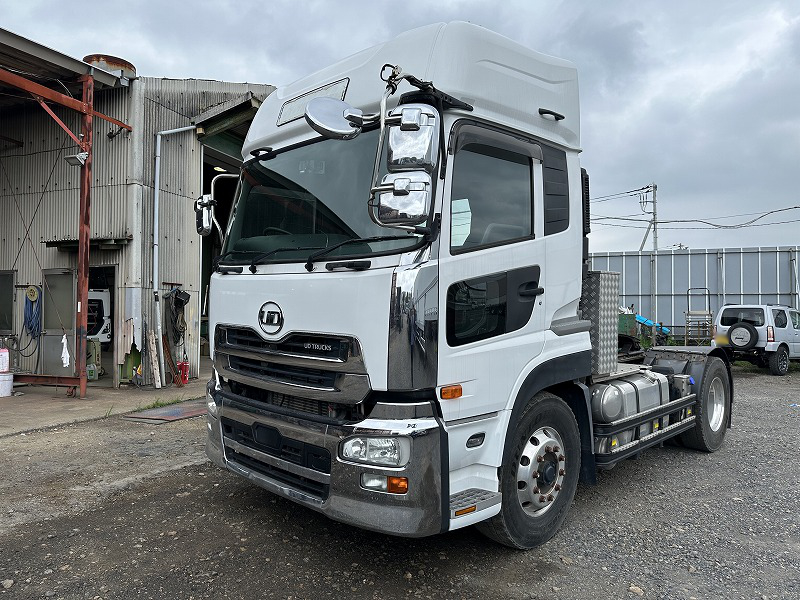 日産UD クオン 大型 トラクター QKG-GK6XAD改