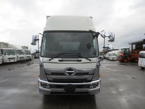 日野 レンジャー 中型/増トン ウイング エアサス ベッドの中古トラック画像5