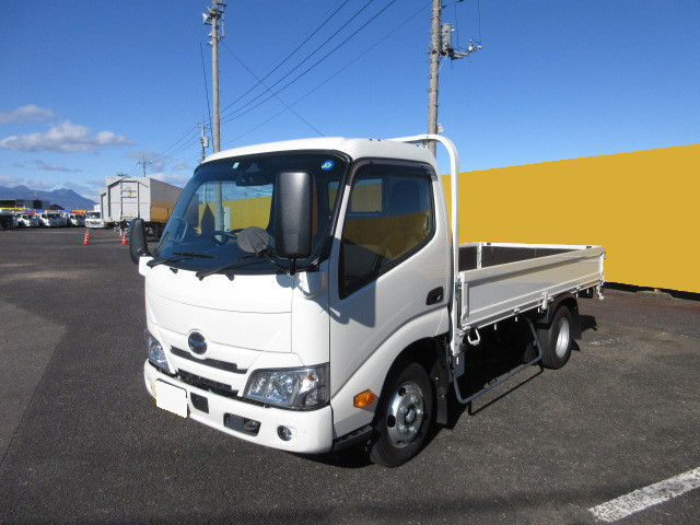 三菱 ファイター 中型/増トン 冷凍冷蔵 中温 パワーゲート の中古トラック【車両No.183853】