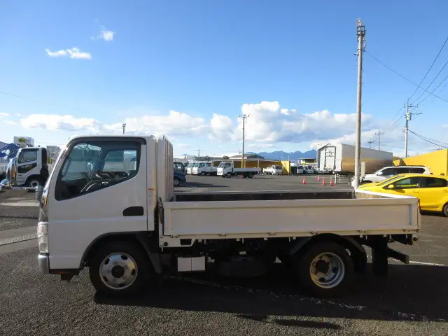 三菱 キャンター 小型 平ボディ 床鉄板 PDG-FE70Dの中古トラック画像6