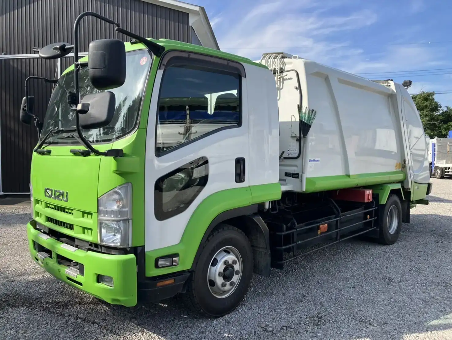 いすゞ フォワード 中型/増トン パッカー車 プレス式 ベッドの中古トラック画像1