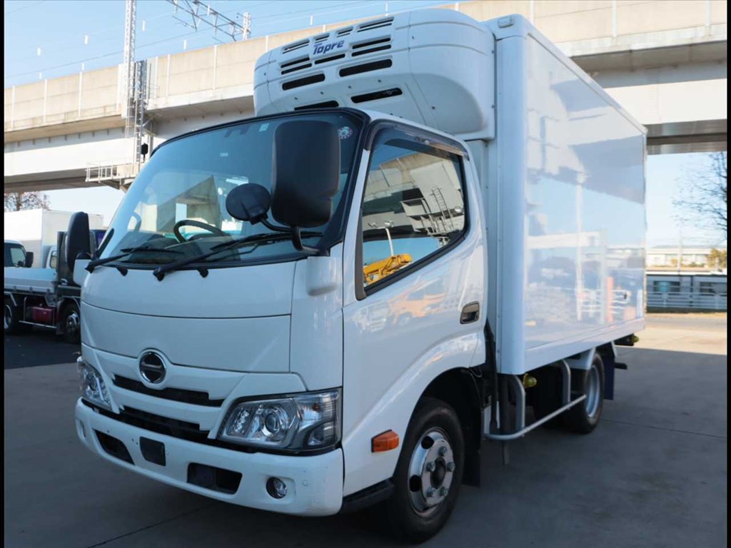 日野 デュトロ 小型 冷凍冷蔵 10尺 2RG-XZU605M