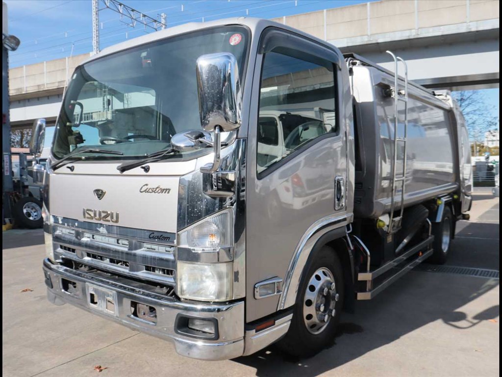 いすゞ エルフ 小型 冷凍冷蔵 サイドドア TKG-NJS85AN の中古トラック【車両No.120070】