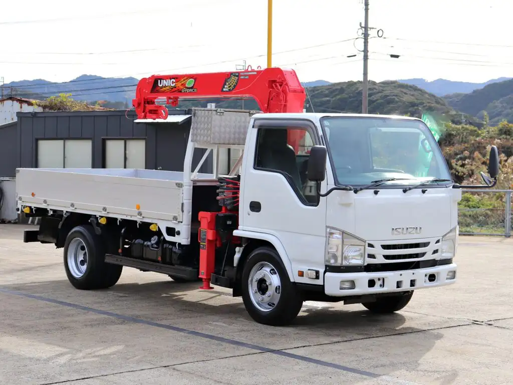 いすゞ エルフ 小型 クレーン付 アルミブロック 3段の中古トラック画像2
