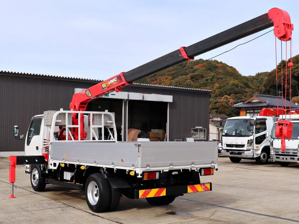 いすゞ エルフ 小型 クレーン付 アルミブロック 3段の中古トラック画像5