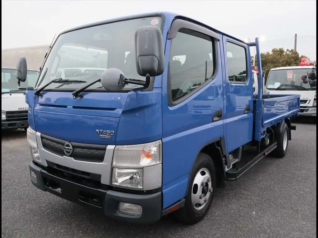 日産 アトラス 小型 平ボディ Wキャブ TRG-FEA2Wの中古トラック画像1