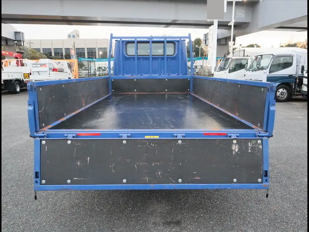 日産 アトラス 小型 平ボディ Wキャブ TRG-FEA2Wの中古トラック画像5