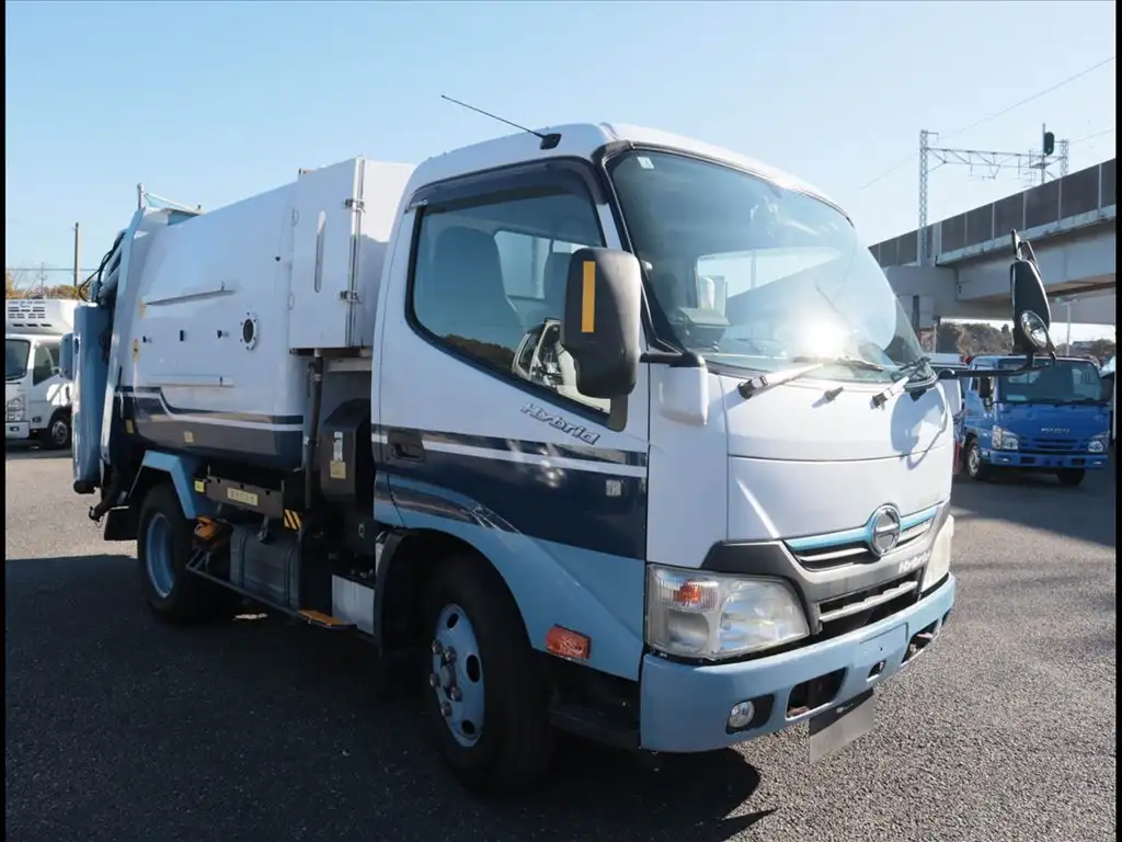 日野 デュトロ 小型 パッカー車 巻き込み式 TSG-XKU600Xの中古トラック画像2