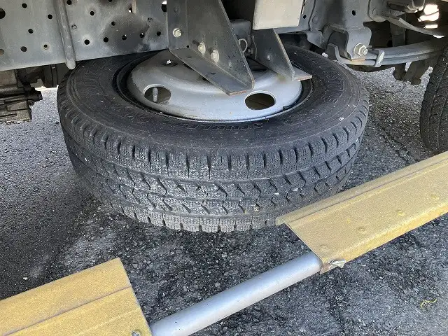 いすゞ エルフ 小型 冷凍冷蔵 低温 2室の中古トラック画像14