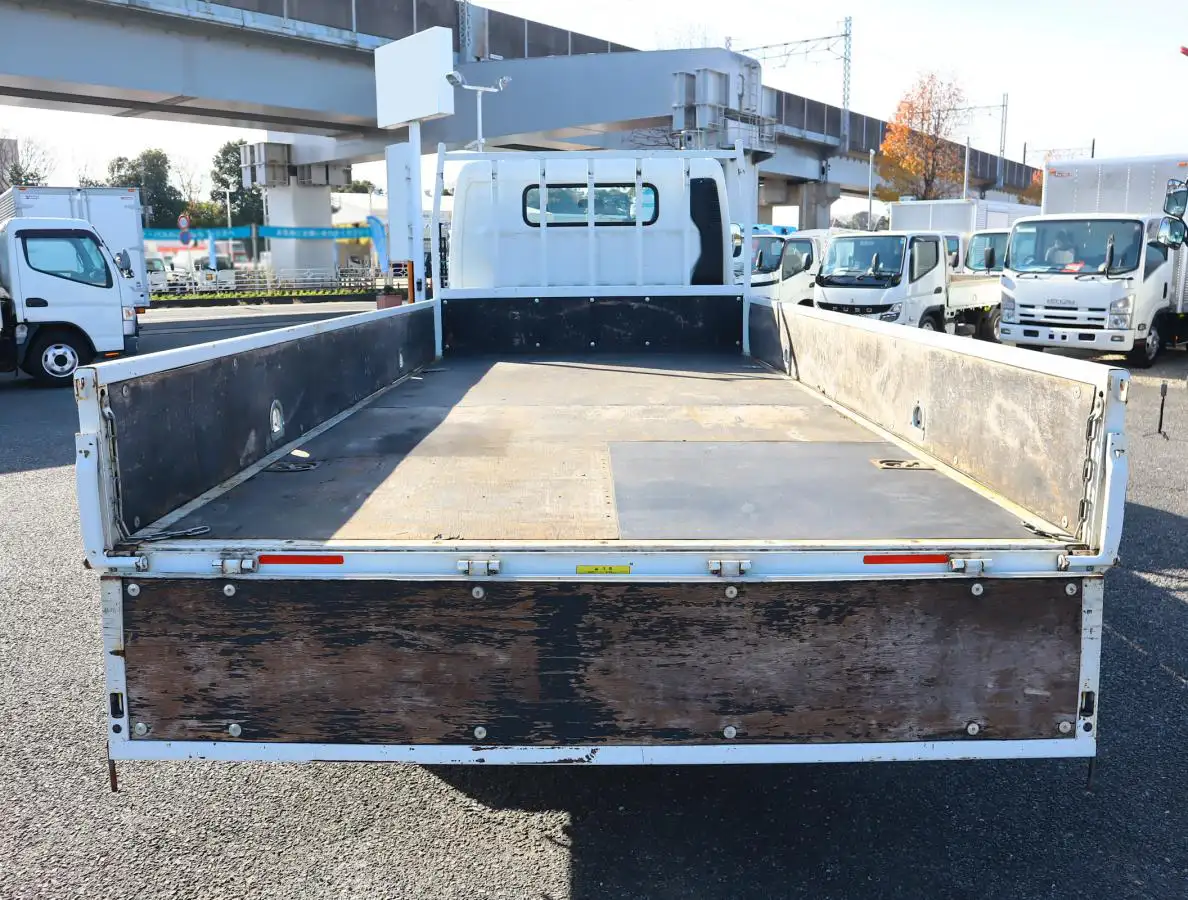 三菱 キャンター 小型 平ボディ TKG-FEB20 H27の中古トラック画像5