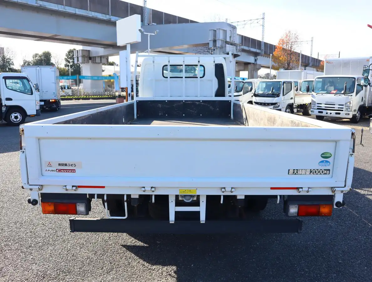 三菱 キャンター 小型 平ボディ TKG-FEB20 H27の中古トラック画像4
