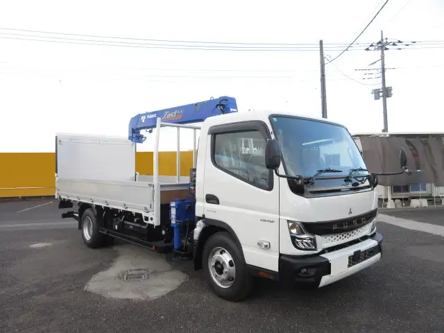 三菱 キャンター 小型 クレーン付 パワーゲート アルミブロックの中古トラック画像2