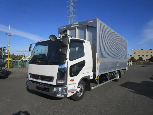 三菱 ファイター 中型/増トン ウイング エアサス ベッド の中古トラック【車両No.179536】