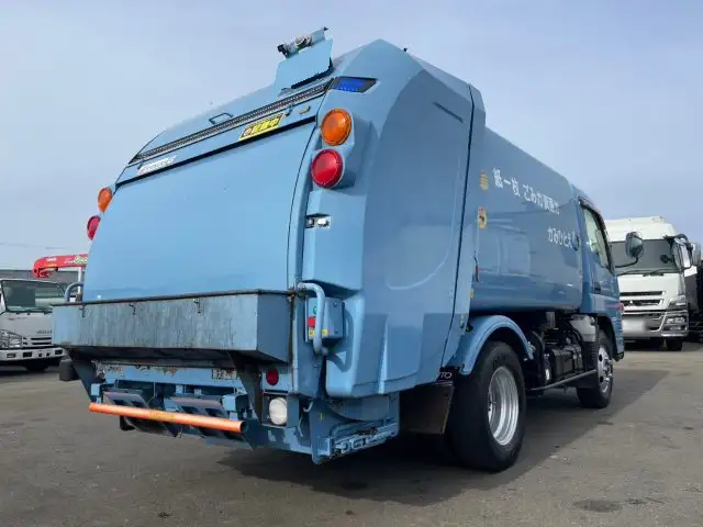 三菱 キャンター 小型 パッカー車 巻き込み式 回転ダンプ式の中古トラック画像3