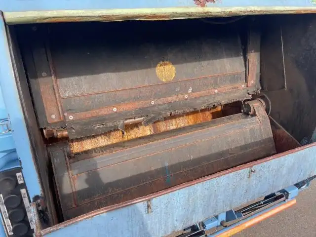 三菱 キャンター 小型 パッカー車 巻き込み式 回転ダンプ式の中古トラック画像10