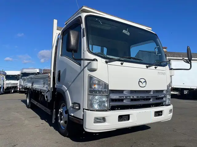 マツダ タイタン 小型 平ボディ TKG-LPR85AR H26の中古トラック画像2