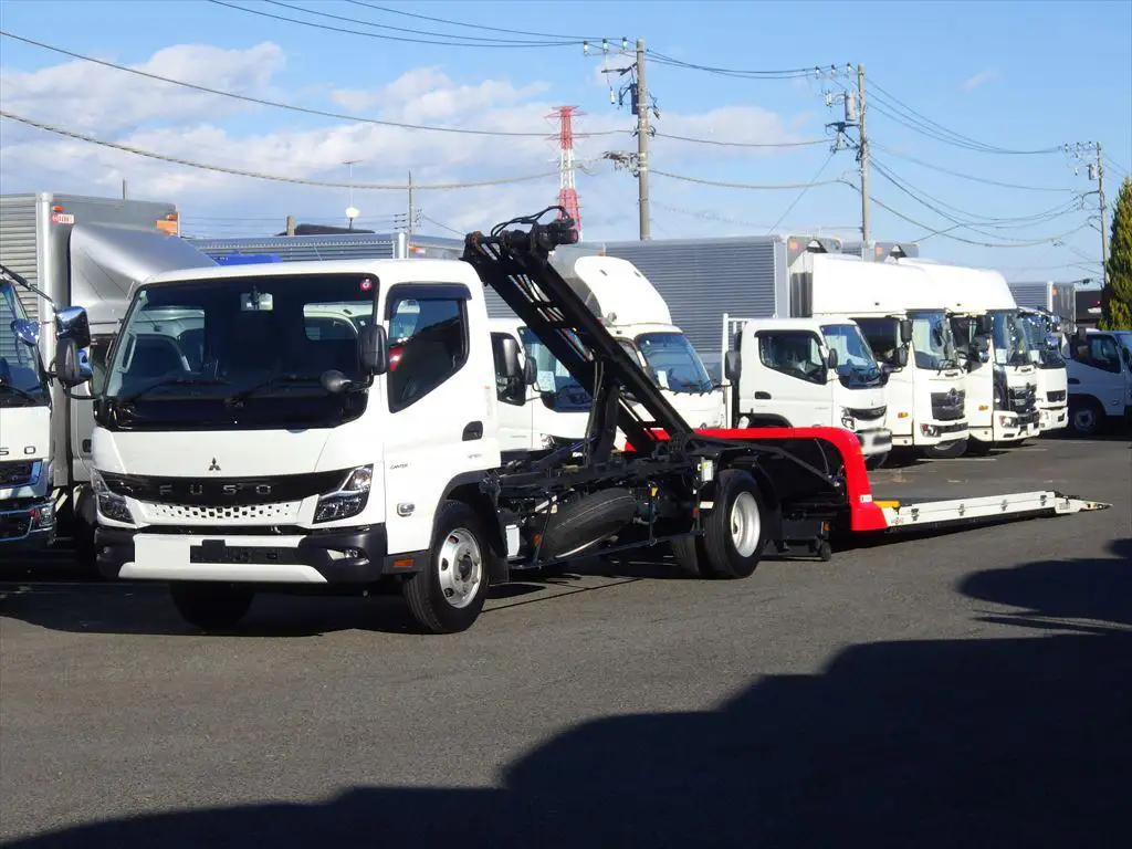三菱 キャンター 小型 車両重機運搬 ラジコン ウインチの中古トラック画像1